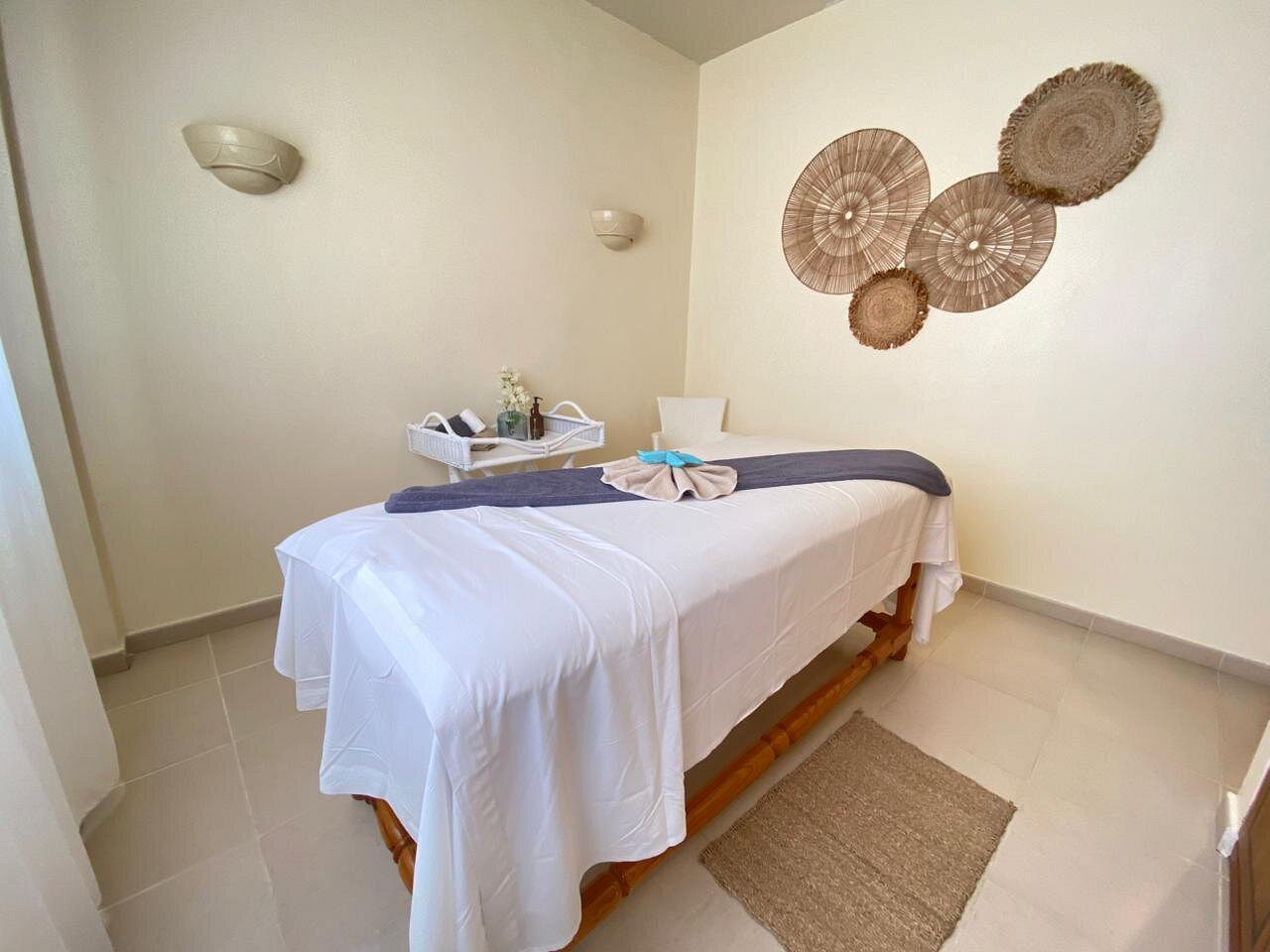 Tratamiento de masaje en Serene Spa Samaná