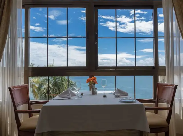 Vista frente al mar en Samaná