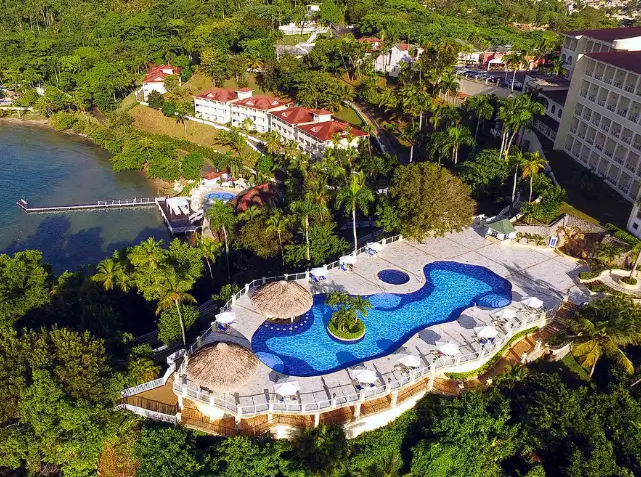 Vista aérea del hotel en Samaná